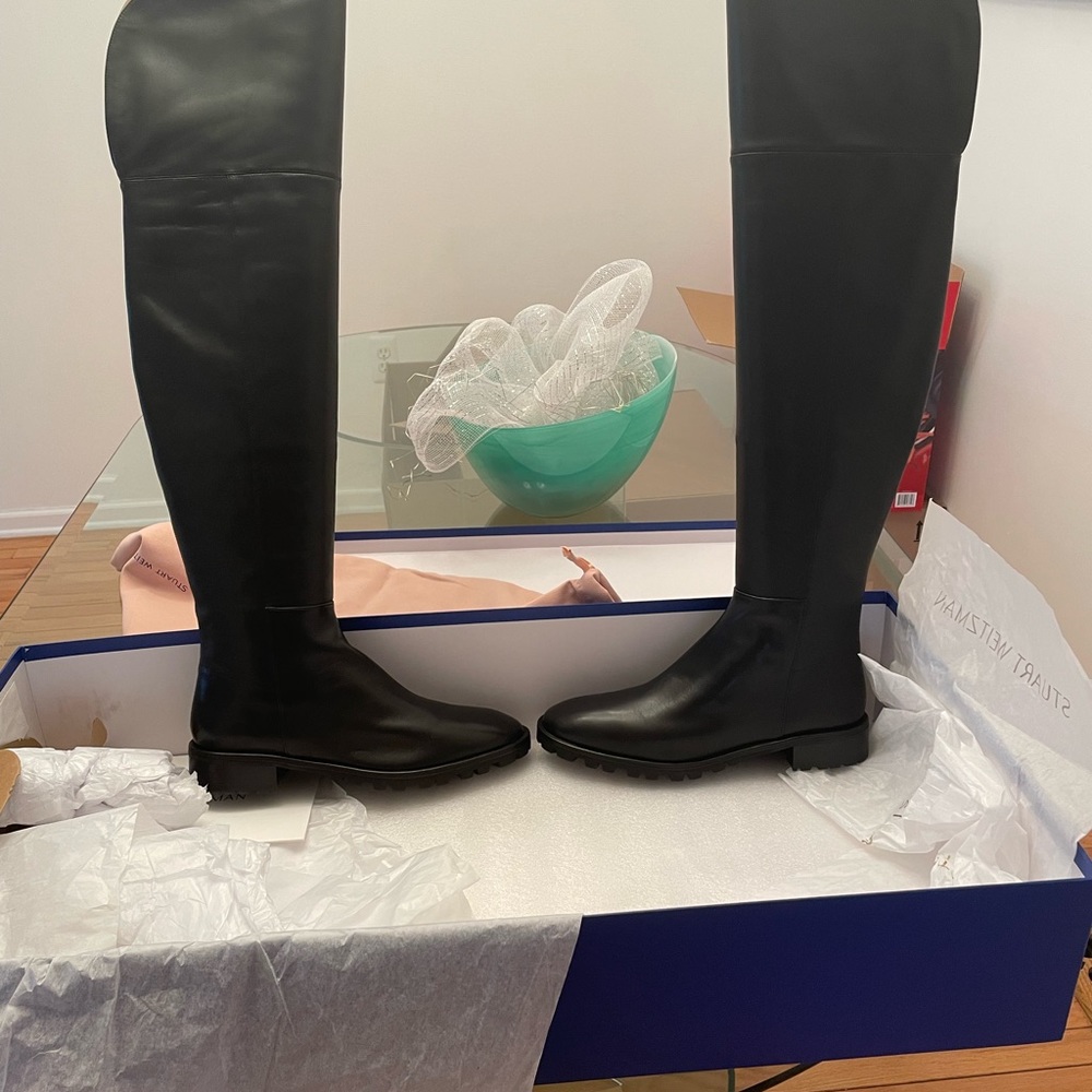 AUTHENTIC Stuart Weitzman Amber Thigh High Leather Boots